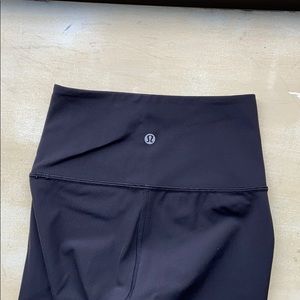 Lululemon black leggings 🖤